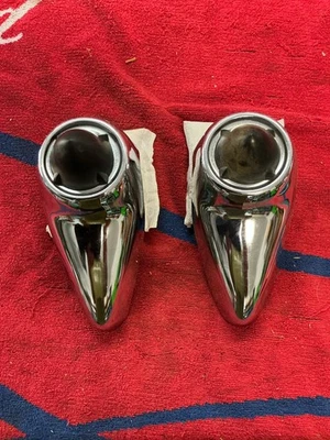 NOS 1961-62 Ford Galaxie Front Bumper Guards C1AB-17A811-A - Image 1 of 4