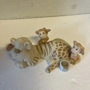 Precious Moments Figur From The 1st time I spotted you I know we'd be friends - Bild 1 von 3