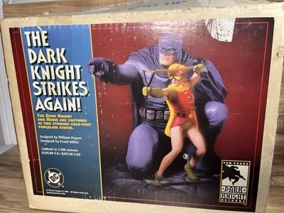 De colección DC Direct Batman & Robin: The Dark Knight Strikes Again #1568 Frank Miller Foto 1 de 4