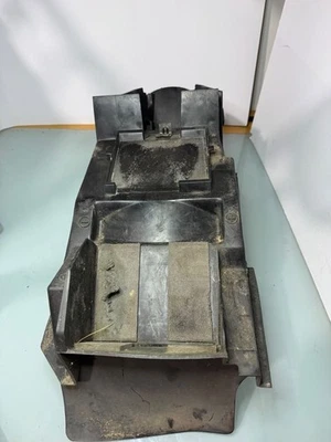 Suzuki TL 1000 S 1997 guardabarros interior trasero forro Foto 1 de 4