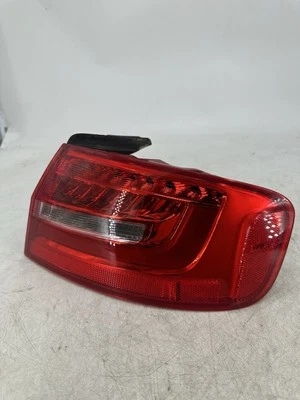 Conjunto de luces traseras de panel exterior trasero derecho Audi A4 Quattro S4 13-16 OEM Foto 1 de 4