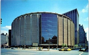 MADISON SQUARE GARDEN CENTER New York City - Postcard - Bild 1 von 2
