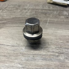 2005-2020 range land rover sport L320 wheel lug nut bolt oem Lr3 L322 Lr4