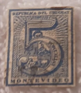 URUGUAY - SCOTT #30d -" ENTESIMOS " - USED - Picture 1 of 2