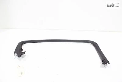 Chevrolet Cruze 2016-2019 puerta trasera izquierda ventana marco de vidrio moldura OEM Foto 1 de 4