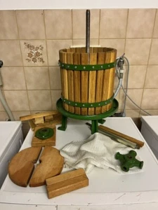 Speidel Obst u. Beerenkelter Typ WP8 u. WPM16 - Bild 1 von 11