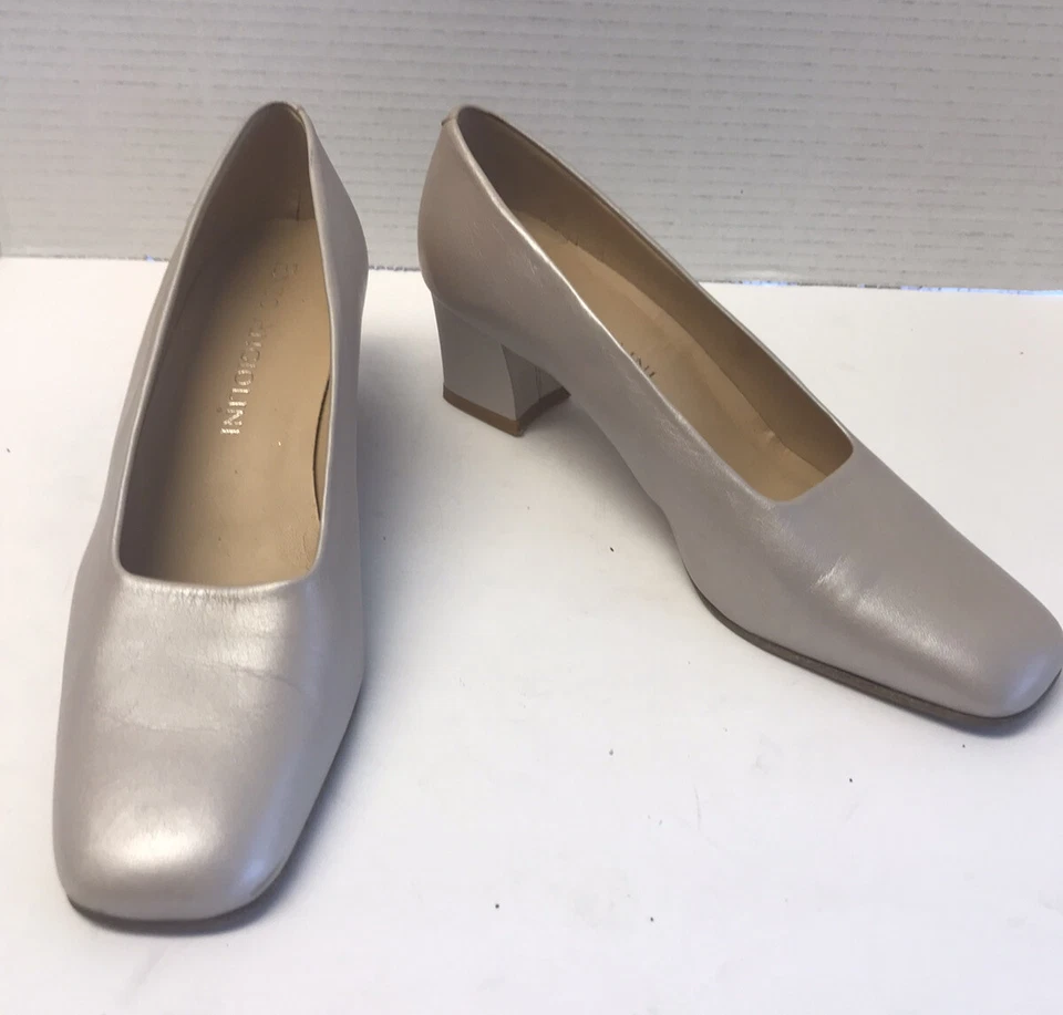 Zapatos de salón Enzo Angiolini para mujer 8,5 m champán cuero suave cremoso tacón grueso España Foto 1 de 4
