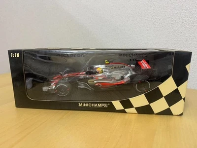 MINICHAMPS McLaren F1 1/18 Scale Diecast Model Silver Red Hamilton 2007 - Image 1 of 4