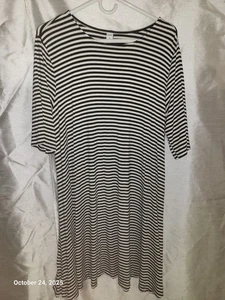 Vestido Camiseta Old Azul Marino Blanco y Negro Rayas Mangas 3/4, XL - Imagen 1 de 3