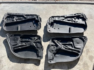 97-03 BMW E39 530i 540i 525i M5 JUEGO DE AISLAMIENTO PUERTA DELANTERA TRASERA IZQUIERDA DERECHA OEM Foto 1 de 4