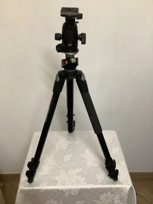 Manfrotto Tripod 190XPROB with Ball Head 498RC2 and bag MBAG70N - Image 1 of 4
