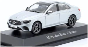 Mercedes Clase E AMG Line (W213) Facelift High-Tech Silver 1:43 de iScale - Imagen 1 de 2