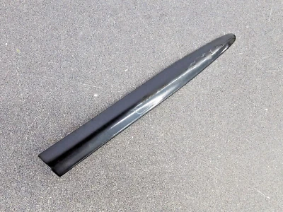 USED ORIGINAL GENUINE PORSCHE 928 GRAY PASSENGERS FRONT FENDER SIDE TRIM SPEAR — 第 1/4 张图片