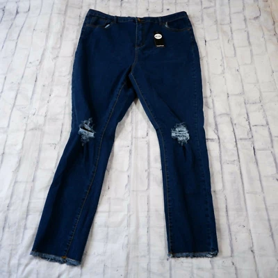NWT Boohoo Size 18 Medium Wash Denim Blue Jeans Distressed Skinny 40 x 29 - Image 1 of 4