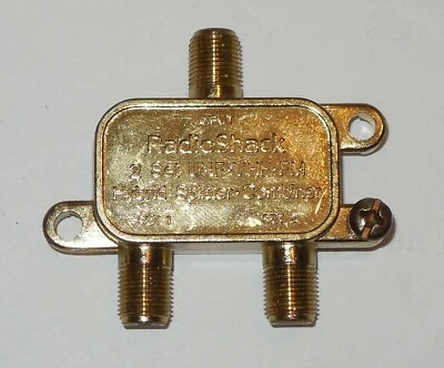 Radio Shack  2-Set UHF-VHF-FM Hybrid SPLITTER / COMBINER - Image 1 of 2