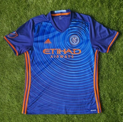 New York City FC 2016/2017 Away Football Shirt #21 Pirlo - Size Large  - Image 1 of 4