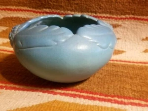 SWEET 2000 VAN BRIGGLE ACORN OAK LEAF POTTERY BOWL TURQUOISE GLAZE ARTIST D RUFF - Picture 1 of 7