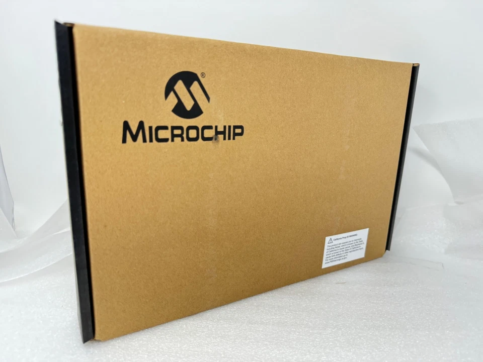 NEW Microchip Adaptec HBA Ultra 1200-16e 1200U16EXS Tri-mode Storage Controller - Image 1 of 4