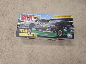 TEAM ASSOCIATED RC10DS Classic Kit with bearing kit -NEW! - Picture 1 of 2