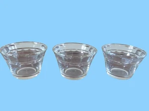 Vintage Klarglas Dessertschalen 3er Set mit eckigem Rand - Bild 1 von 2