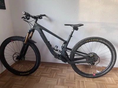 Santa Cruz Megatower CC Rahmengröße L - Bild 1 von 4