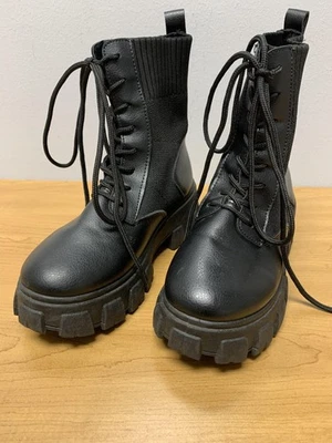 Wild Diva Boots Womens Size 5.5 Black Sock Combat Lug Sole Platform Lace Up - Image 1 of 4