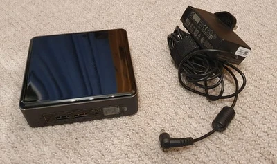 Intel NUC Nuc7i5BNK i5, 8GB, 250GB, Windows 11, wifi Foto 1 de 4