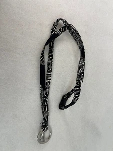 Vera Bradley Breakaway Lanyard Signature Key Ring Black And White Paisley 18” - Picture 1 of 12