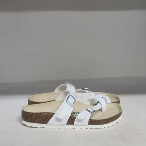 Birkenstock Mayari Birko-Flor Sandal Graceful Pearl White Womens 7 Regular Fit - Picture 1 of 9