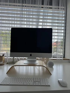 'Apple iMac 21.5' Retina (2017) + Apple Tastatur + Apple Maus - Bild 1 von 7