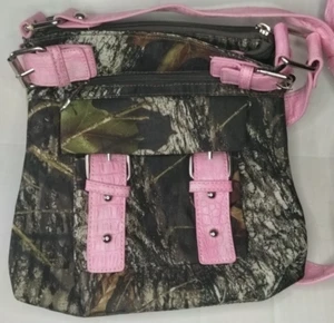Mossy Oak Camo/Pink Accents Purse/Handbag Lots of Pockets - Picture 1 of 5