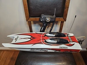 Pro Boat Apache 24" EP Rally Electric Catamaran RC Boat W/ Remote - Picture 1 of 24