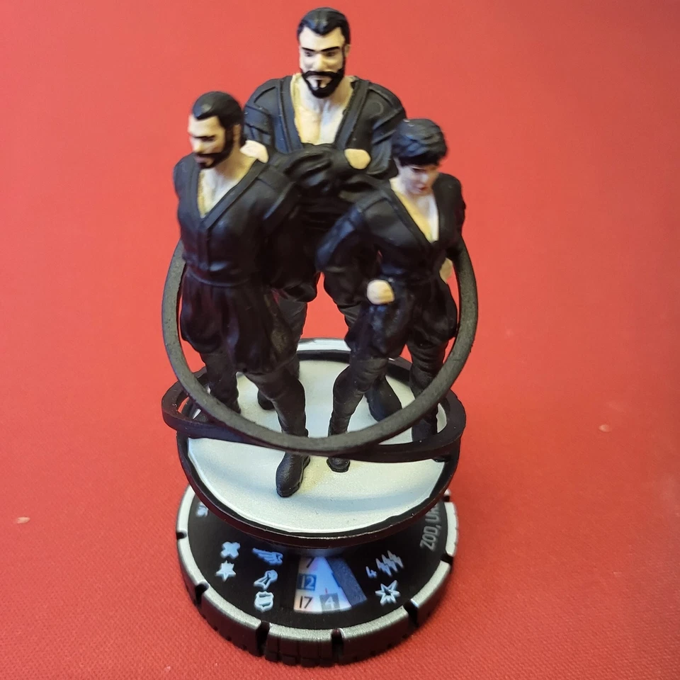 Heroclix DC печально известный набор Zod, Ursa, не #075 Ultra Chase фигурка с картой - Изображение 1 из 4