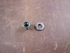 Vtg GREEN Glass Threaded Dash Jewel 7/16" Indicator Light Rat Rod Custom Jalopy - Picture 1 of 7