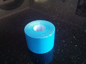 3 Rollen Kinesiologisches Tape Sport Muskel Bandage ohne Originalverpackung - Bild 1 von 1