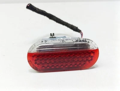 Volkswagen Golf IV 1999 Vorne rechts Sonstige Leuchte Innenraum UST132185 - Imagem 1 de 4