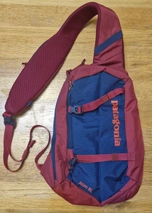Borsa a tracolla Patagonia Atom 8L Um/Blue Sling - Nuova senza etichette. - Foto 1 di 9