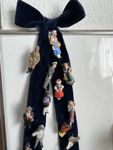 ❤️‼️ WHW Abzeichen. Alle Berufe, 27 Männer, 4 Frauen, Schmetterl., Vögel etc. - Bild 1 von 4