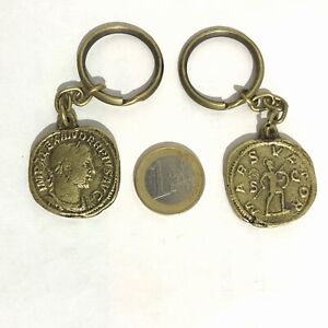 Llaveros con monedas romanas.Sestercio Alejandro Severo.