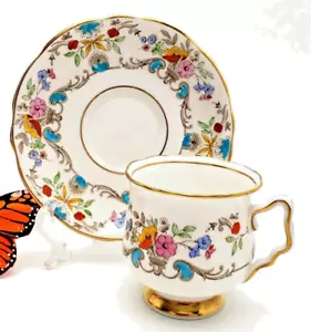 Taza de té y platillo floral Royal Stafford - porcelana de hueso inglesa con patas doradas - Imagen 1 de 15
