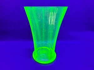 Uranium Glass Tumbler Cup Vibrant Lime Green Fluted Optic Pattern Vintage US - Picture 1 of 12