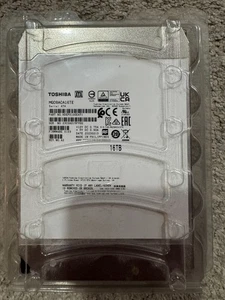 Toshiba 16TB 3.5" LFF 7.2K SATA 6Gb/s Hard Drive MG08ACA16TE - Picture 1 of 1