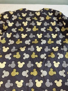 Scrub Top Medium Disney Mickey Minnie Mouse 3 Pocket Medical Vet Short Sleeve - Picture 1 of 4