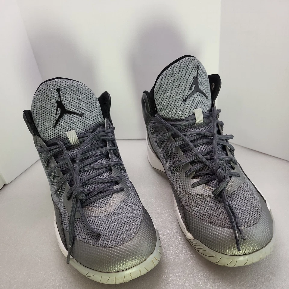 Мужские баскетбольные кроссовки Jordan Rising High 2 Wolf Grey 844065-007 размер 10,5 для тренажерного зала  - Изображение 1 из 4