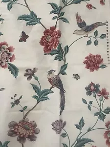 Laura Ashley Elveden Cranberry Stoff - 2 Stück je 55”x82”, Blumenvogel - Bild 1 von 4