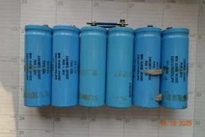 Aero M Capacitor 1300MFD 350VDC (LOT Of 6) - Picture 1 of 3