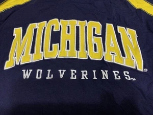 MICHIGAN WOLVERINES Long Sleeve T-Shirt 2XL Blue Sewn/Embroidered - Picture 1 of 10