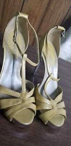 Aldo Pastel Yellow Open Toe Platform Sandal High Heels size 8 - Picture 1 of 7