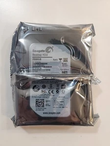 Seagate 2TB Internal 7200RPM 3.5" ST2000DM001 HDD - Picture 1 of 3