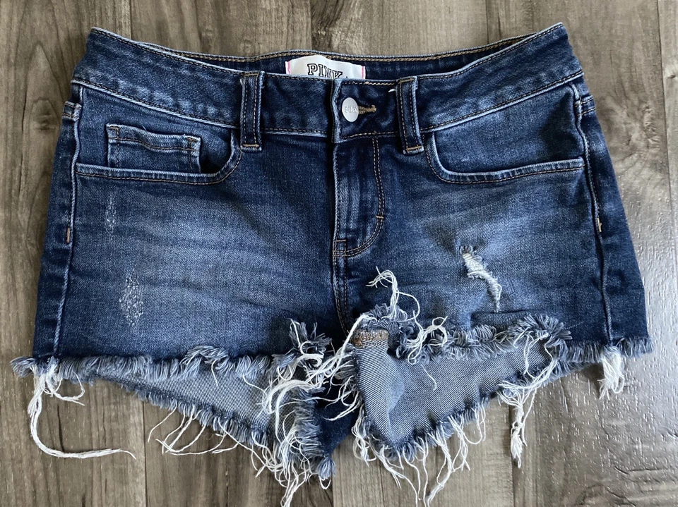 Pantalones Cortos Vaqueros Victorias Secret ROSA Denim Tiro Bajo Desgastados Talla 2 Foto 1 de 4